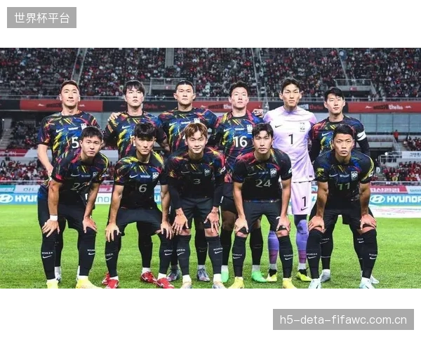 郑又荣与黄仁范的中场组合经验与活力兼备，是球队攻防转换的枢纽。